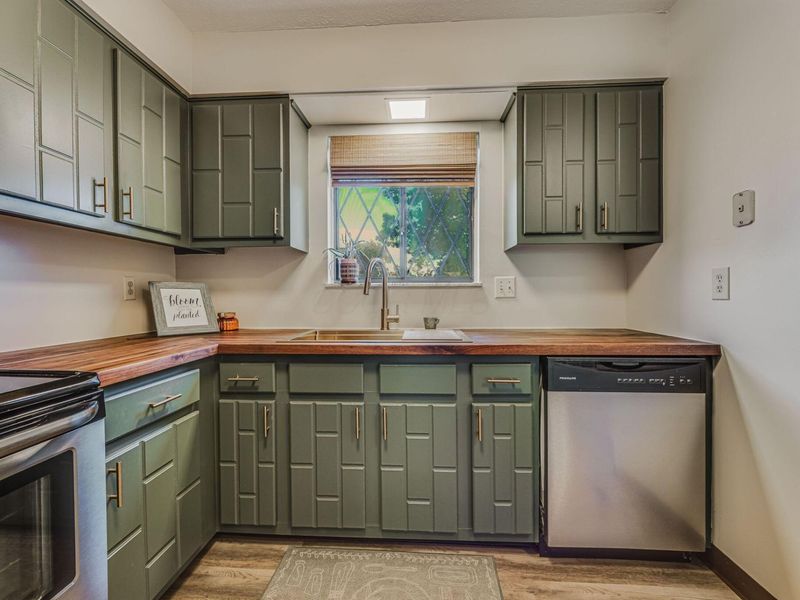 625 Country Club , Unit G6, Newark, OH 43055 Photo 18