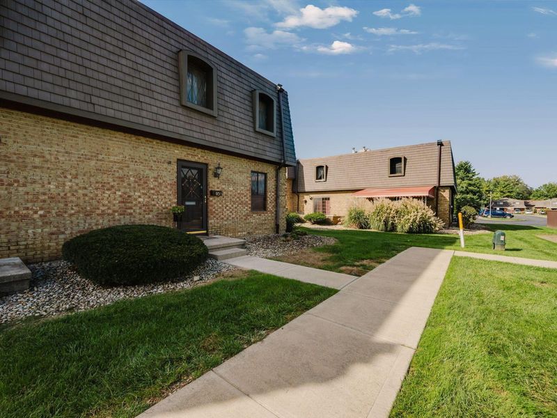 625 Country Club , Unit G6, Newark, OH 43055 Photo 4