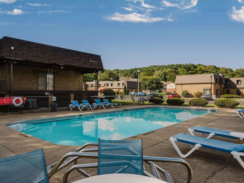 625 Country Club , Unit G6, Newark, OH 43055 Photo 5