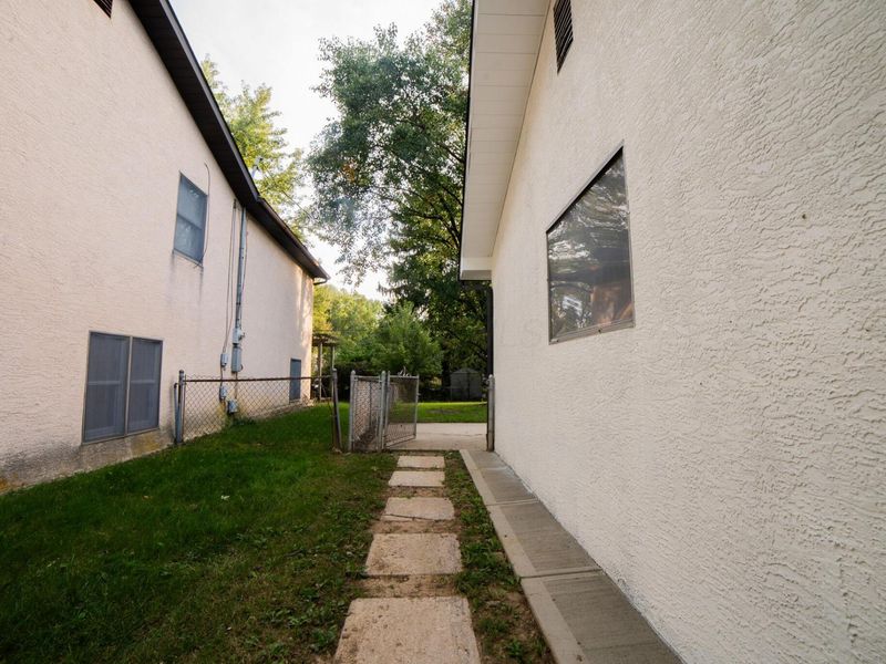 1419 Fahlander Drive S, Columbus, OH 43229 Photo 21
