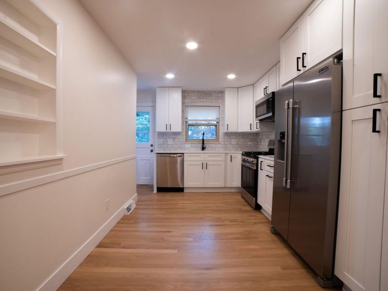 1419 Fahlander Drive S, Columbus, OH 43229 Photo 6
