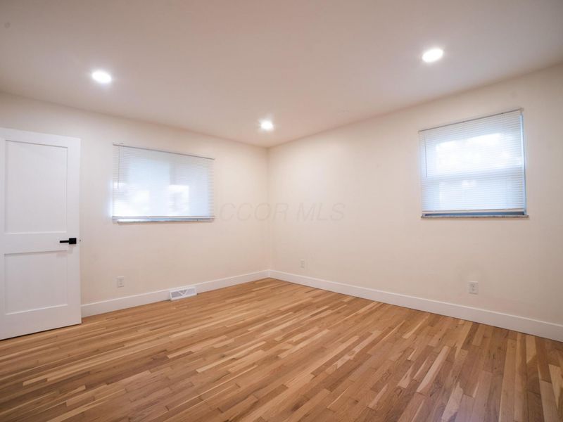 1419 Fahlander Drive S, Columbus, OH 43229 Photo 9