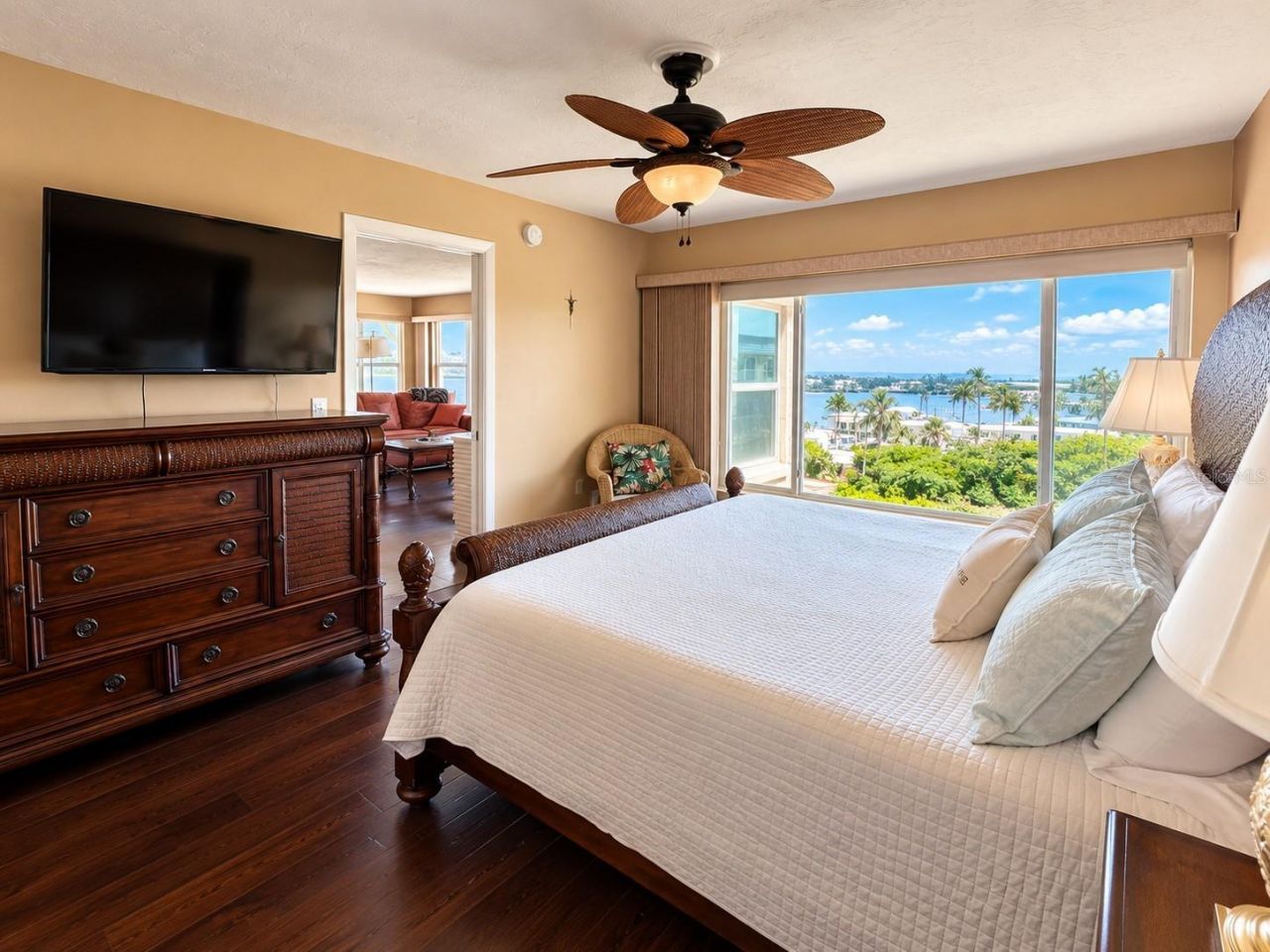 3810 Gulf Of Mexico Drive , Unit F402, Longboat Key, FL 34228 Photo