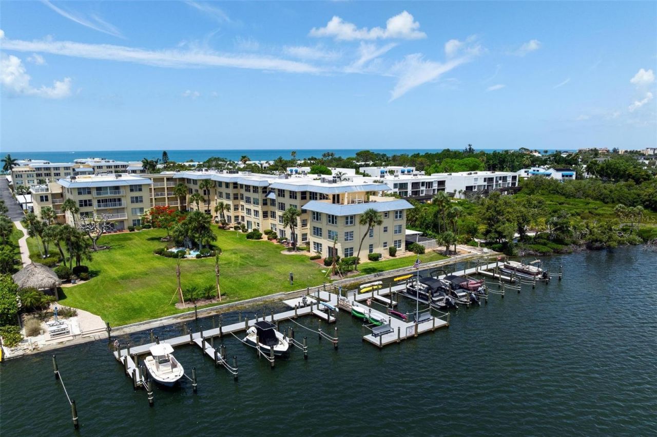 3810 Gulf Of Mexico Drive , Unit F402, Longboat Key, FL 34228 Photo