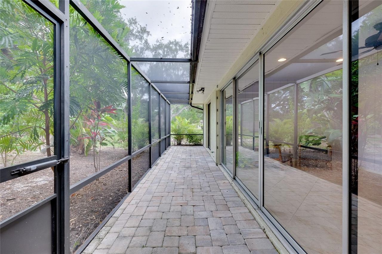 3721 Aster Drive , Sarasota, FL 34233 Photo
