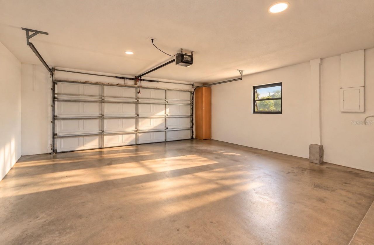 3721 Aster Drive , Sarasota, FL 34233 Photo