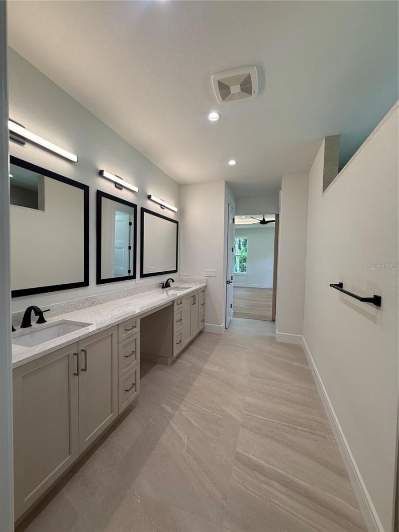 1438 Balmy Beach Drive, Apopka, FL 32703 Photo