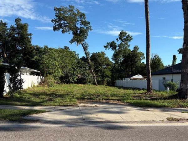 2505 PEMBROOK DRIVE , ORLANDO, FL 32810