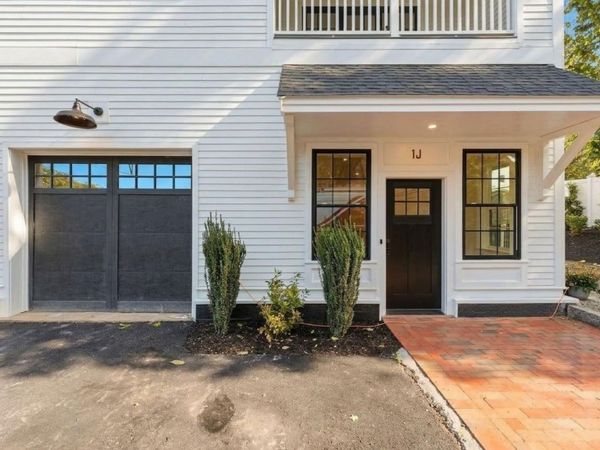 1 Liberty Street, Unit J, Merrimac, MA 01860