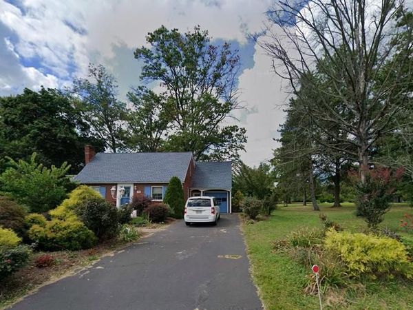 391 MORWOOD ROAD, EARLINGTON, PA 18918