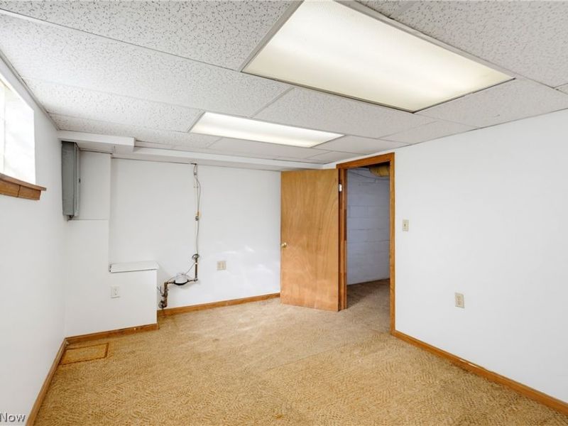 91 Mcnaughton Street, Akron, OH 44305 Photo 18