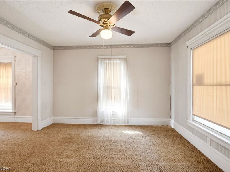 91 Mcnaughton Street, Akron, OH 44305 Photo 4