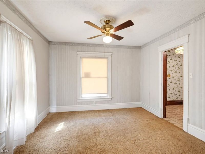 91 Mcnaughton Street, Akron, OH 44305 Photo 5