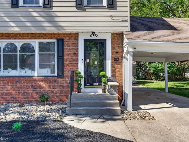 1960 Seneca Road, Euclid, OH 44117 Photo 4