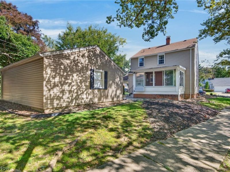 1960 Seneca Road, Euclid, OH 44117 Photo 5