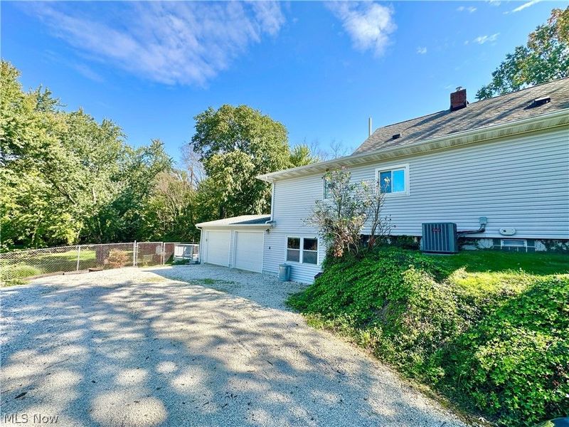 351 Perry Road, Tallmadge, OH 44278 Photo 19