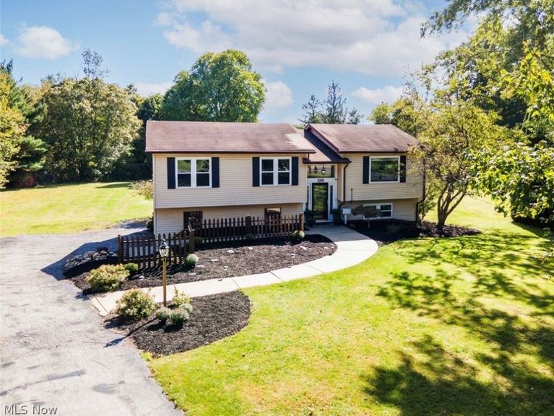 126 Mill Run Drive, Youngstown, OH 44505 Photo 41