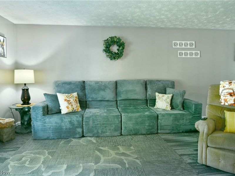 600 Pegotty Court NE, Warren, OH 44484 Photo 16