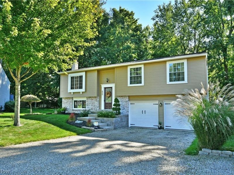 600 Pegotty Court NE, Warren, OH 44484 Photo 2