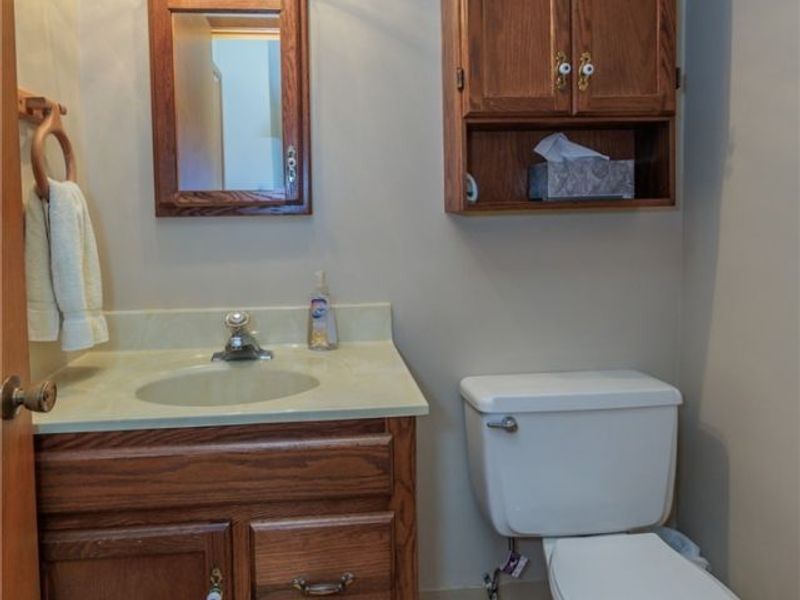 13625 Claremont Avenue, Middleburg Heights, OH 44130 Photo 16