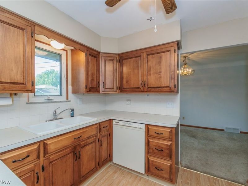 13625 Claremont Avenue, Middleburg Heights, OH 44130 Photo 25