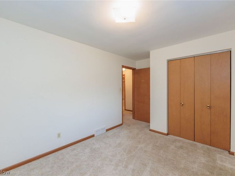 13625 Claremont Avenue, Middleburg Heights, OH 44130 Photo 32