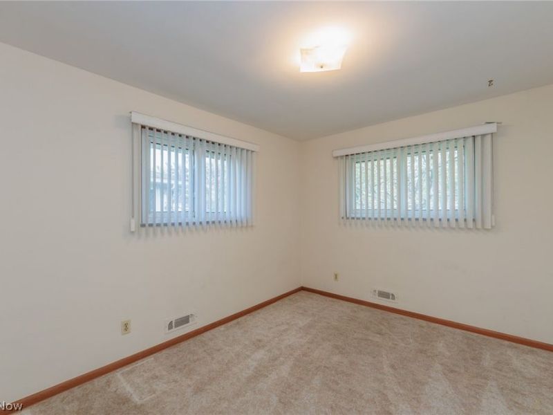 13625 Claremont Avenue, Middleburg Heights, OH 44130 Photo 33