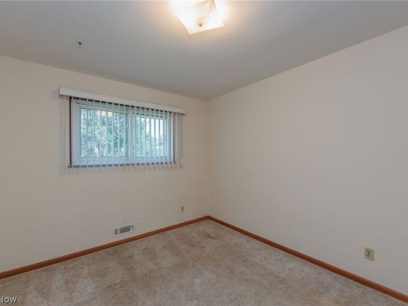 13625 Claremont Avenue, Middleburg Heights, OH 44130 Photo 35