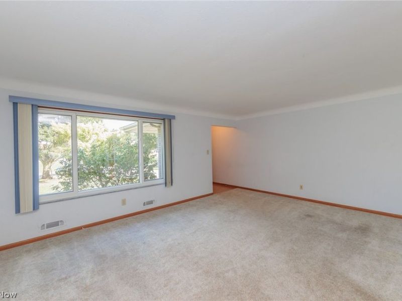 13625 Claremont Avenue, Middleburg Heights, OH 44130 Photo 6