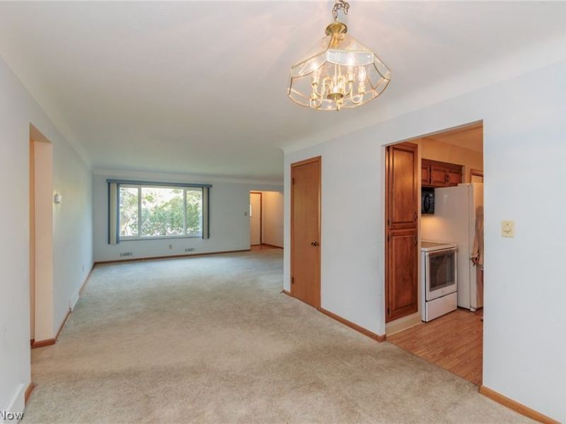 13625 Claremont Avenue, Middleburg Heights, OH 44130 Photo 8