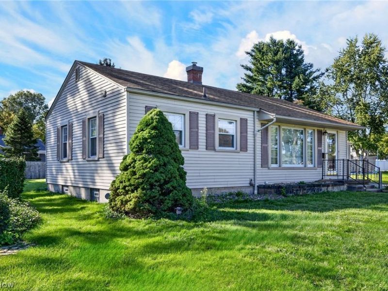 6940 Paxton Road, Youngstown, OH 44512 Photo 2