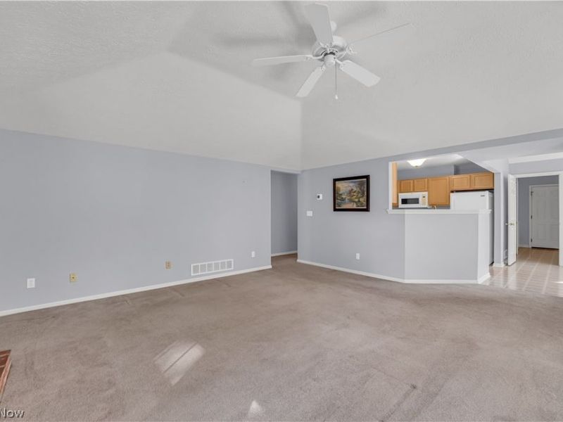 18376 Woodhaven Drive, Strongsville, OH 44149 Photo 11