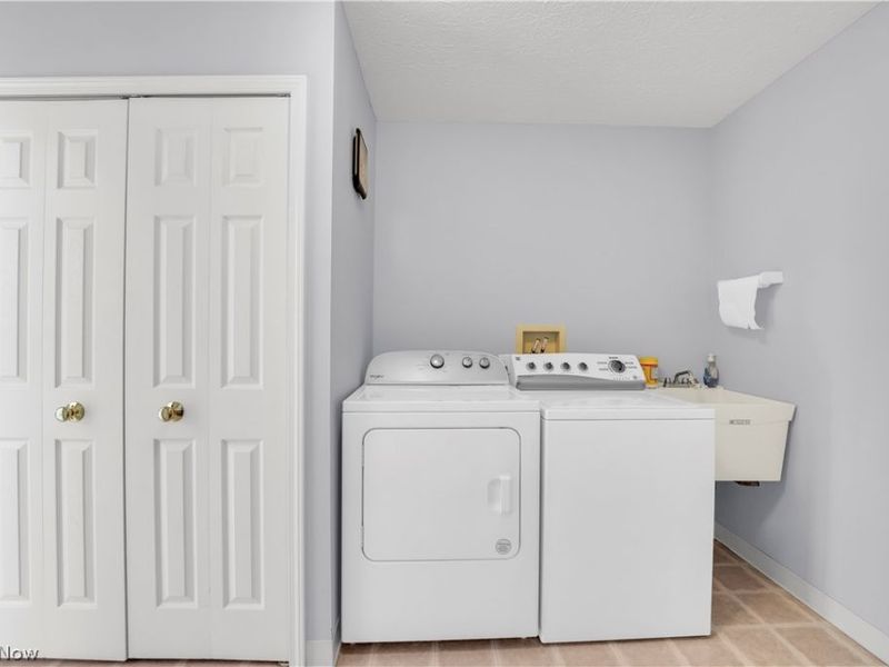 18376 Woodhaven Drive, Strongsville, OH 44149 Photo 14