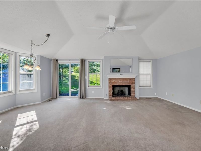 18376 Woodhaven Drive, Strongsville, OH 44149 Photo 9