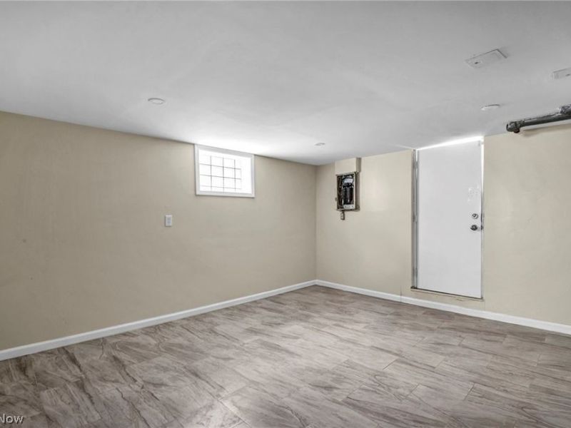 1726 Holyoke Avenue, East Cleveland, OH 44112 Photo 35