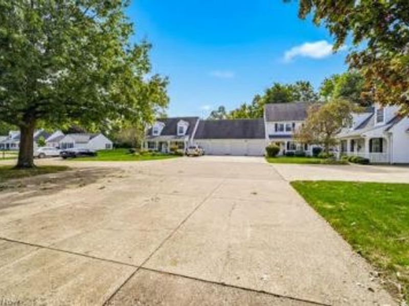 9823 Stratton Court, Mentor, OH 44060 Photo 13