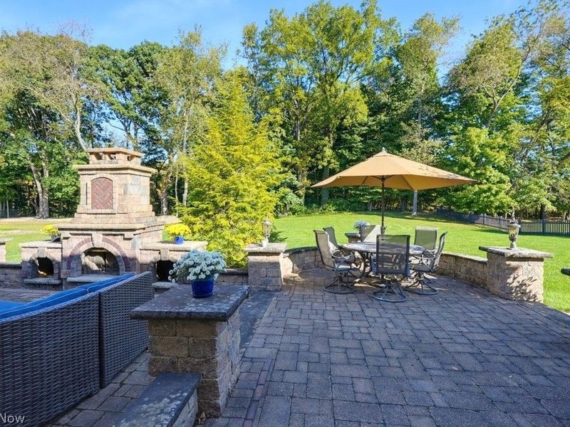 2200 Hunting Valley Lane, Streetsboro, OH 44241 Photo 8