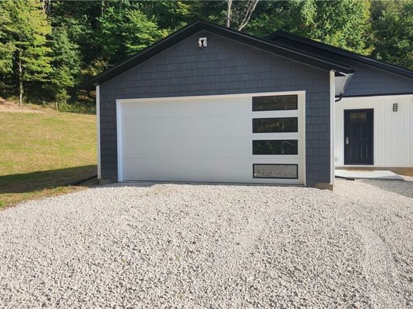 426 McCrea Avenue , Dennison, OH 44621