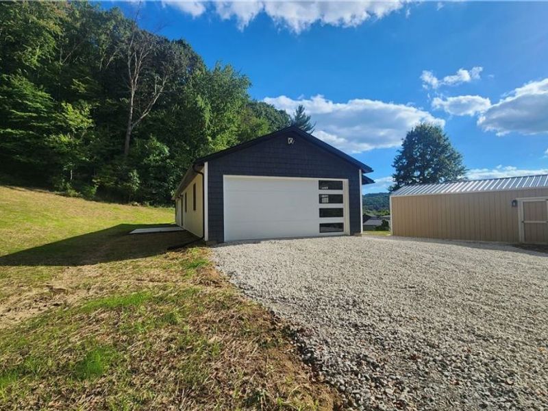 426 McCrea Avenue, Dennison, OH 44621 Photo 5