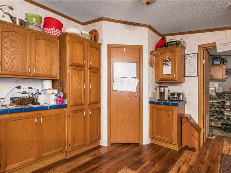 2038 Oldtown Valley Road SE, New Philadelphia, OH 44663 Photo 13