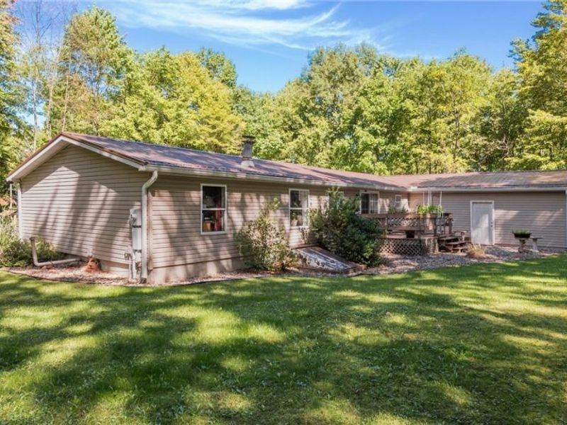2038 Oldtown Valley Road SE, New Philadelphia, OH 44663 Photo 3