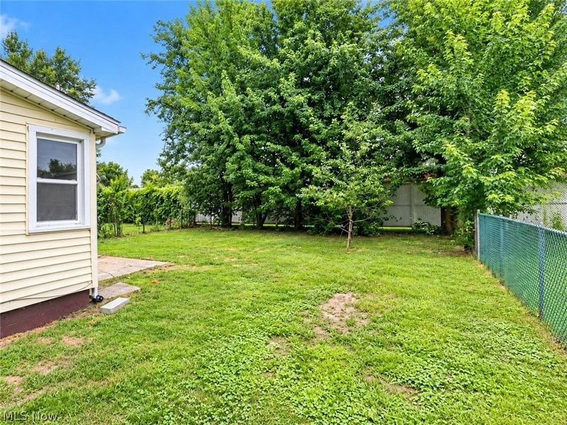 5605 Chagrin Drive, Mentor on the Lake, OH 44060 Photo 23
