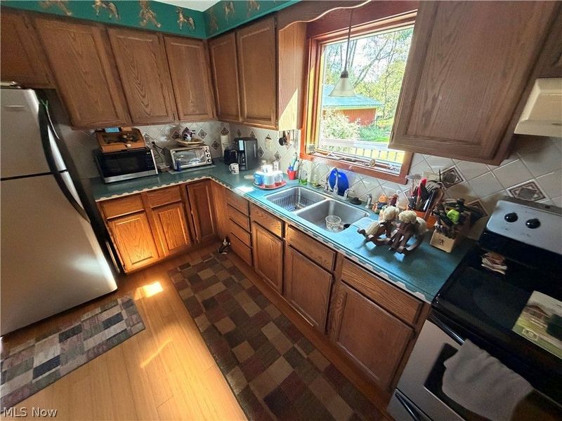845 Bacon Avenue, East Palestine, OH 44413 Photo 28