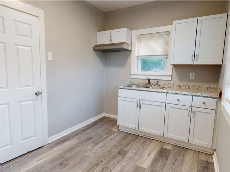 1538-1540 E 204th Street, Euclid, OH 44117 Photo 8