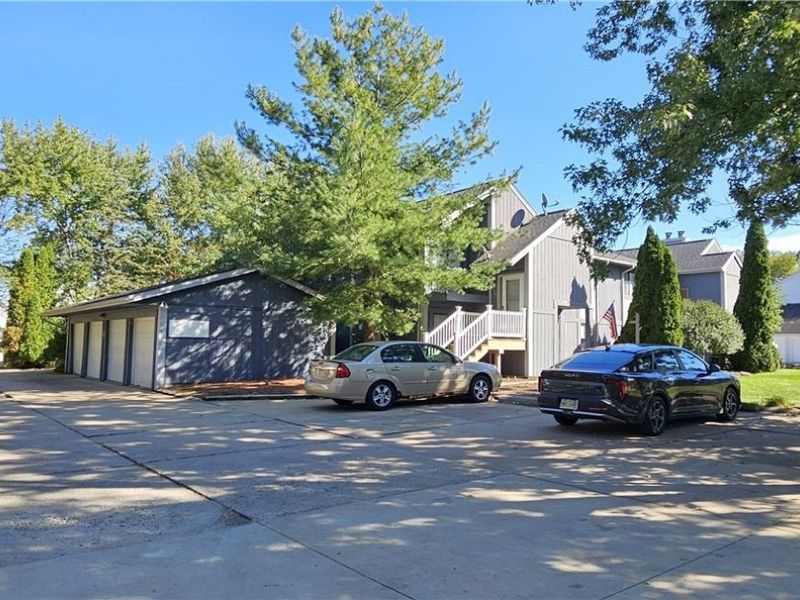 1261-1275 Jacoby Road, Akron, OH 44321 Photo 4