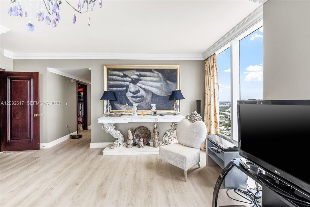 18911 Collins Ave , Unit 3201, Sunny Isles Beach, FL 33160 Photo
