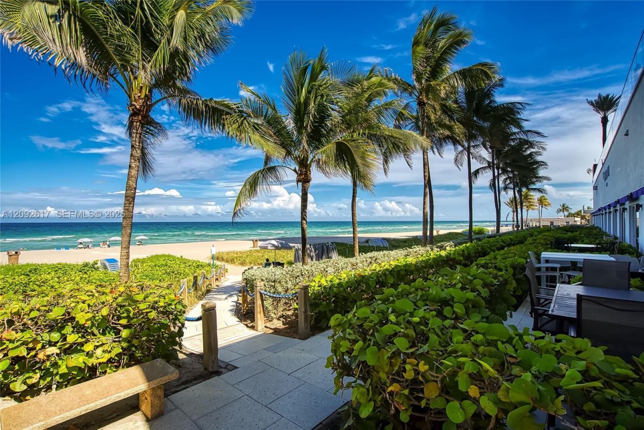 18911 Collins Ave , Unit 3201, Sunny Isles Beach, FL 33160 Photo