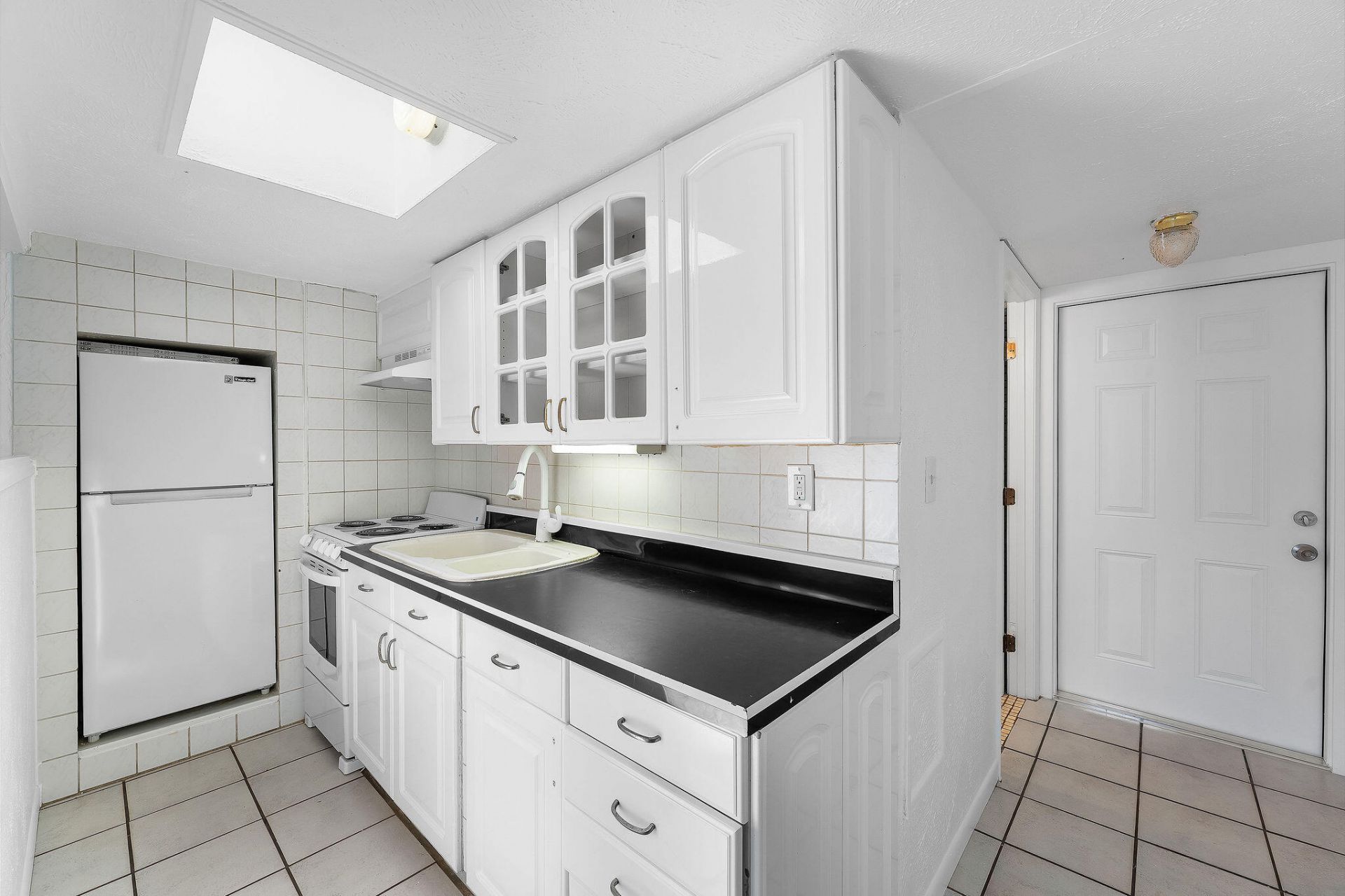3166 SE Hawthorne Street, Stuart, FL 34997 Photo