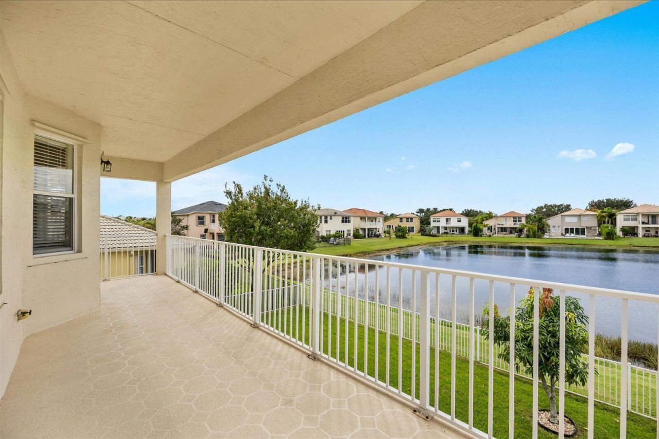 11179 SW Wyndham Way, Port Saint Lucie, FL 34987 Photo