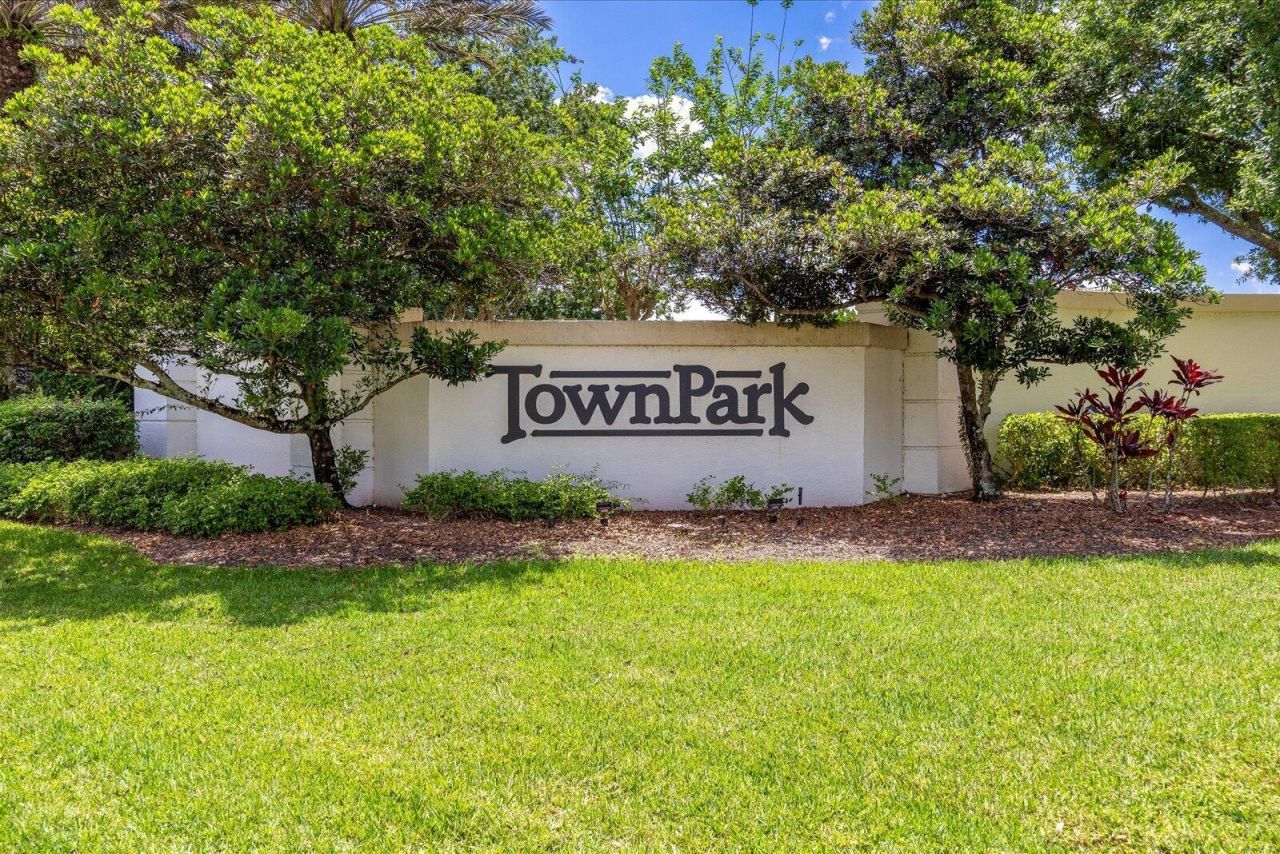 11179 SW Wyndham Way, Port Saint Lucie, FL 34987 Photo